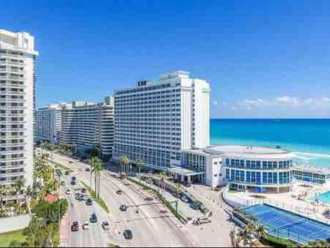 11Th - Seven Heaven Miami- Unforgettable Ocean Front- Free Parking Aparthotel Miami Beach Exteriör bild